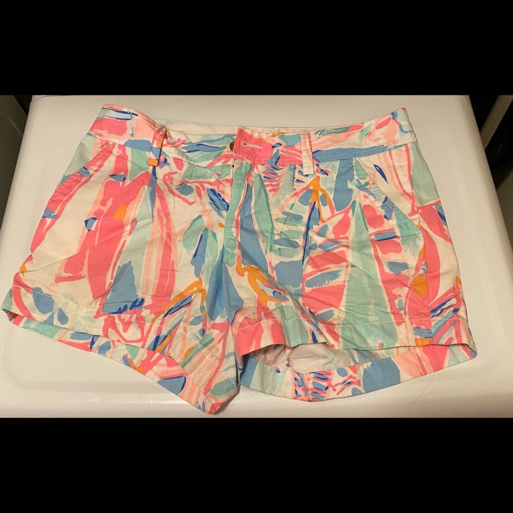 Lilly Pulitzer size 8 Callahan shorts